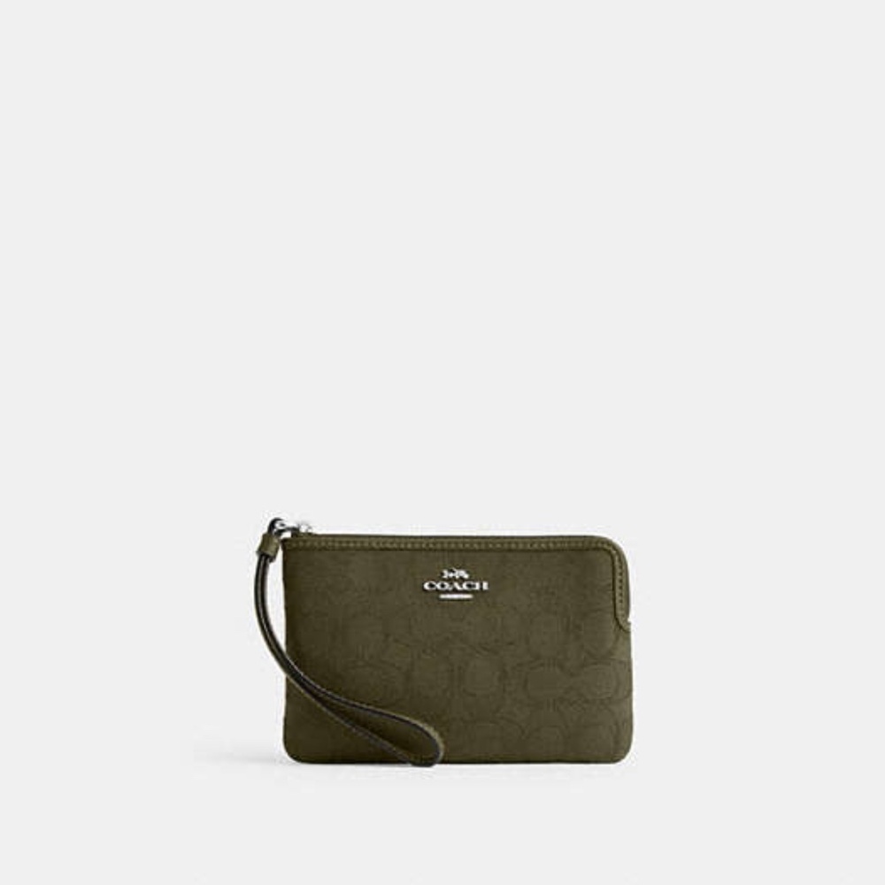 Coach Corner Zip Wristlet In Signature Jacquard